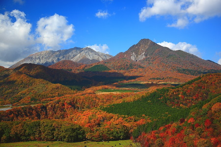 紅葉の大山